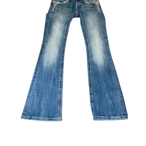 Miss Me blue low-rise flare jeans with rhinestone embellishments size 25 - Picture 4 of 7